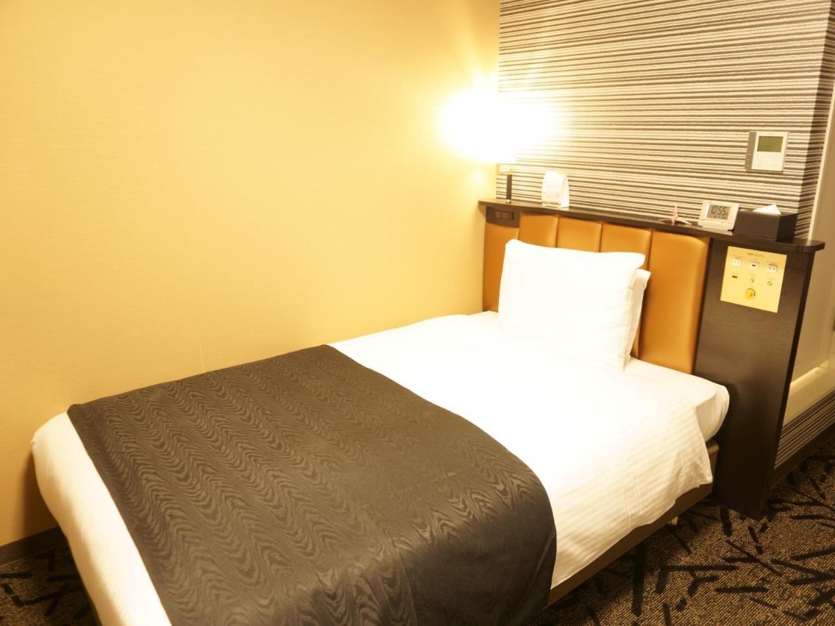 Apa Hotel Saitama Yatsuka Ekimae 草加市 外观 照片